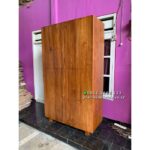 Almari Baju Jati Modern Pintu 2