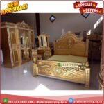Tempat Tidur Ukiran Jepara 180x00 Duco Gold