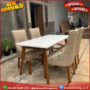 Meja Makan Jati 4 Kursi Modern