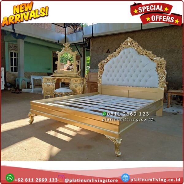 Tempat Tidur Ukir Mewah 160x200