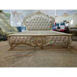 Tempat Tidur Ukir Mewah Klasik Dipan Ukir Mewah Tempat tidur ukir Furniture Jepara - Gambar 3