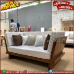 7cb1d7b2 1981 49bd ae3c ae6b9d265a60