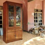 Lemari Hias Kaca Kayu Jati Pintu 2 Almari Hias Kaca Kayu Jati 2 Pintu Furniture Jepara - Gambar 3