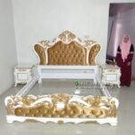 Tempat Tidur Ukir Cat Duco 160 x200 Plus 2 Nakas Ukir Mewah Furniture Jepara