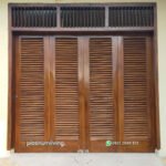 Pintu garasi jati jepara jalusi krepyak rel sliding tikung PJ-76 platinumliving furniture jepara