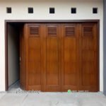 Pintu garasi kayu jati dorong tikung minimalis PJ-94 platinumliving furniture jepara