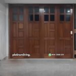 Pintu garasi kayu jati panel kaca rel tikung PJ-98 platinumliving furniture jepara