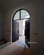 Pintu jati 2 daun 3 panel klasik kusen lengkung PJ-358 platinumliving furniture jepara - Gambar 4