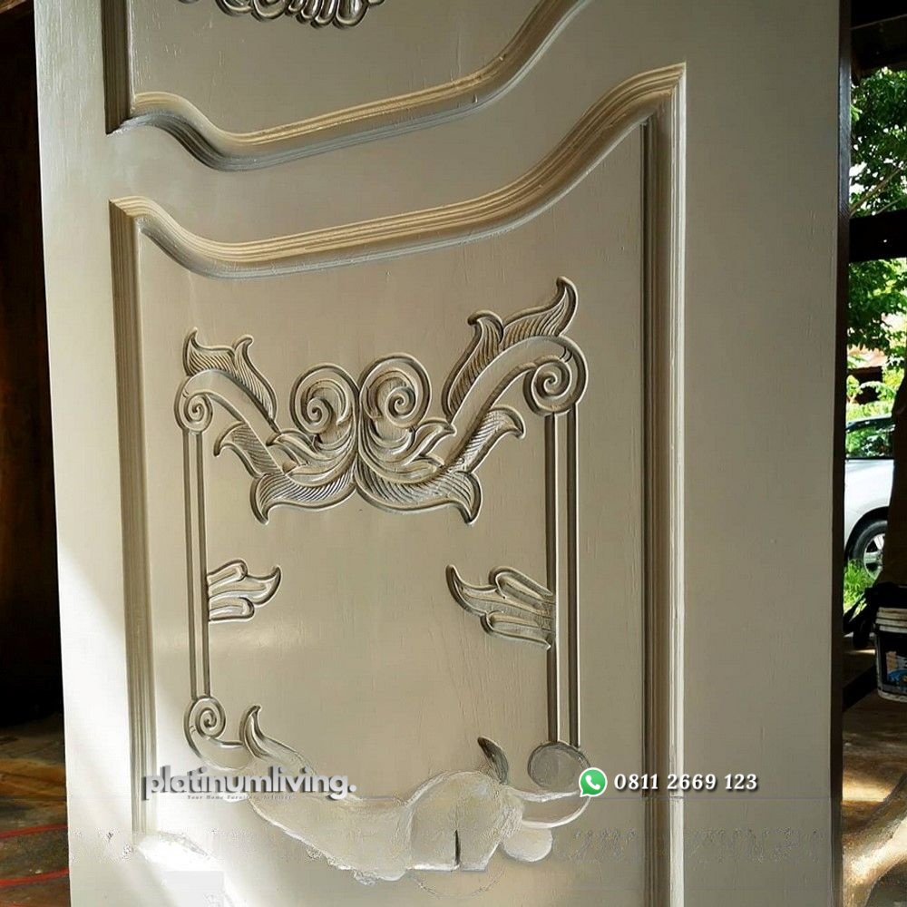 Pintu ukir mewah klasik cat duco 1 daun PJ-100 platinumliving furniture jepara 2 Pintu ukir mewah klasik cat duco 1 daun PJ-100 platinumliving furniture jepara 2