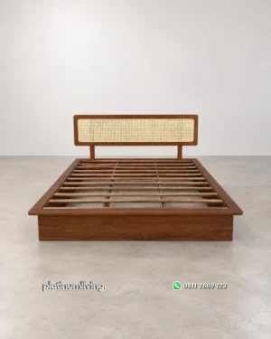 Tempat Tidur Kayu Jati Minimalis Headboard Rotan